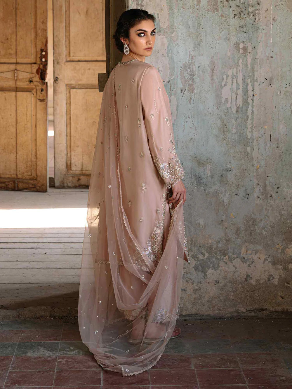 Misha Lakhani - Alisha Izaar